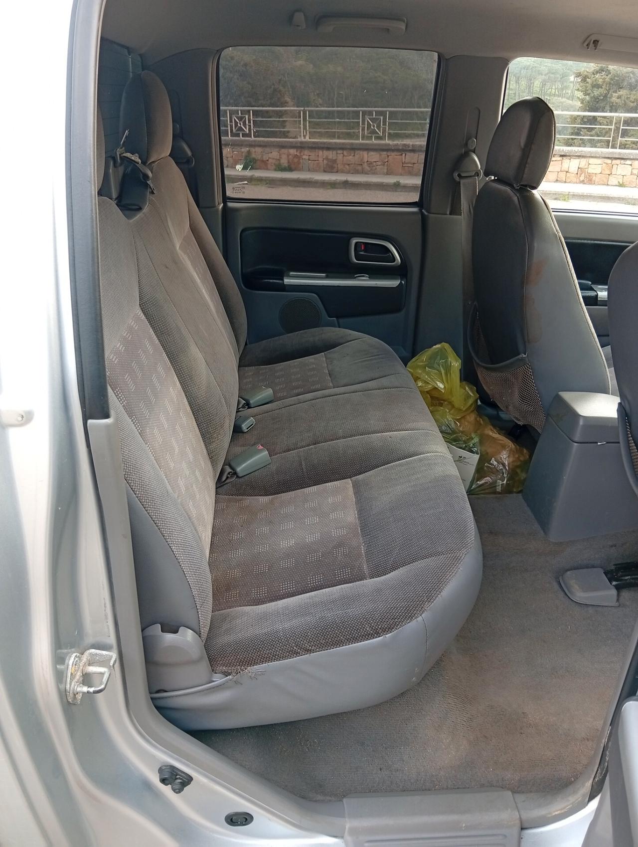 Isuzu D-Max 3.0 TD cat Space Cab 4WD Pick-up LS