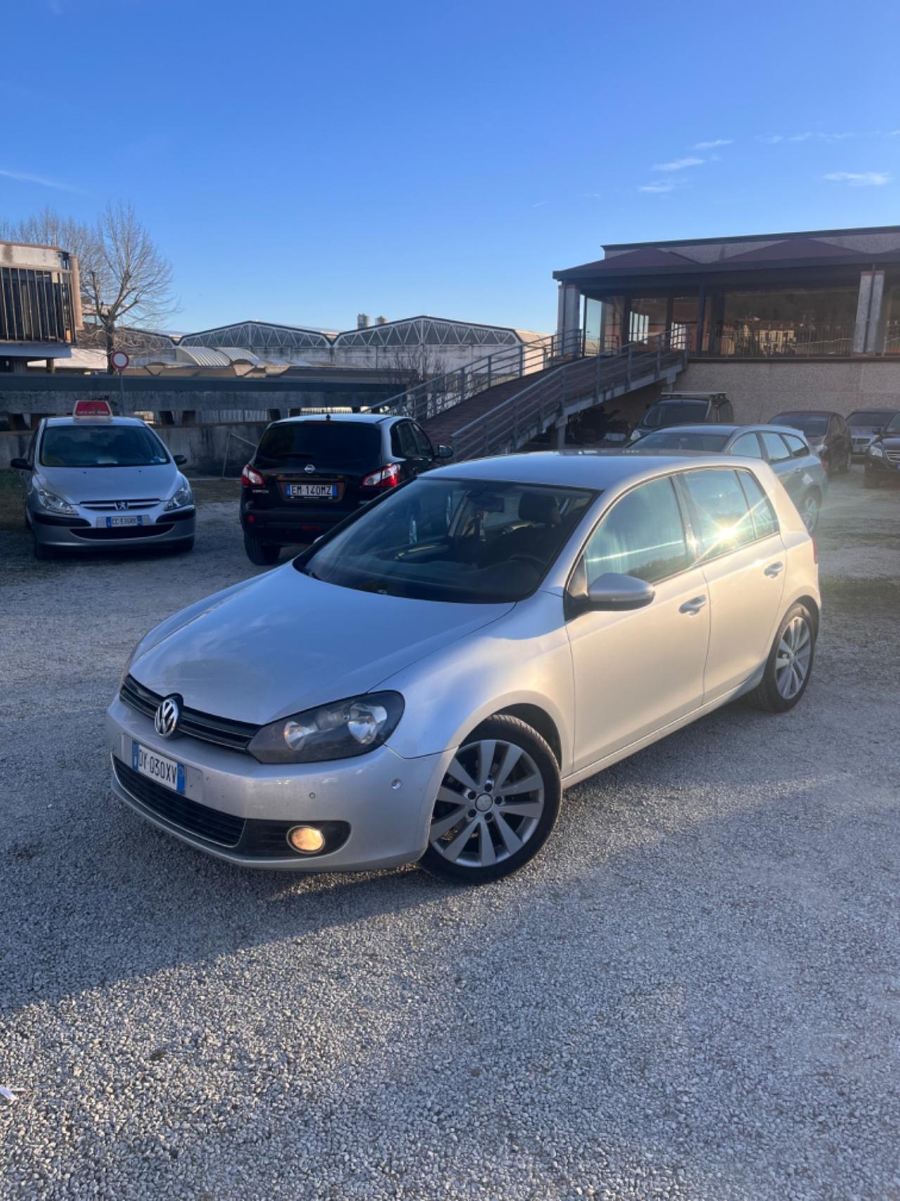 Volkswagen Golf 6 2.0 TDI 110CV PERFETTA NEOPATENTATI