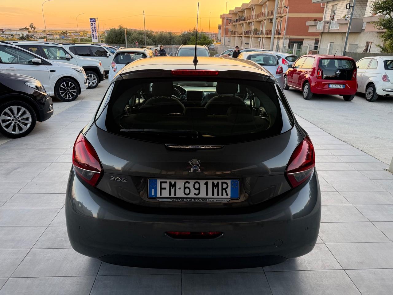 Peugeot 208 BlueHDi 75 5 porte Allure