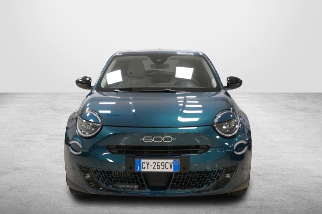 FIAT 600 HYBRID 136CV AUTOMATICA LA PRIMA – 23.000 KM – FULL OPTIONAL