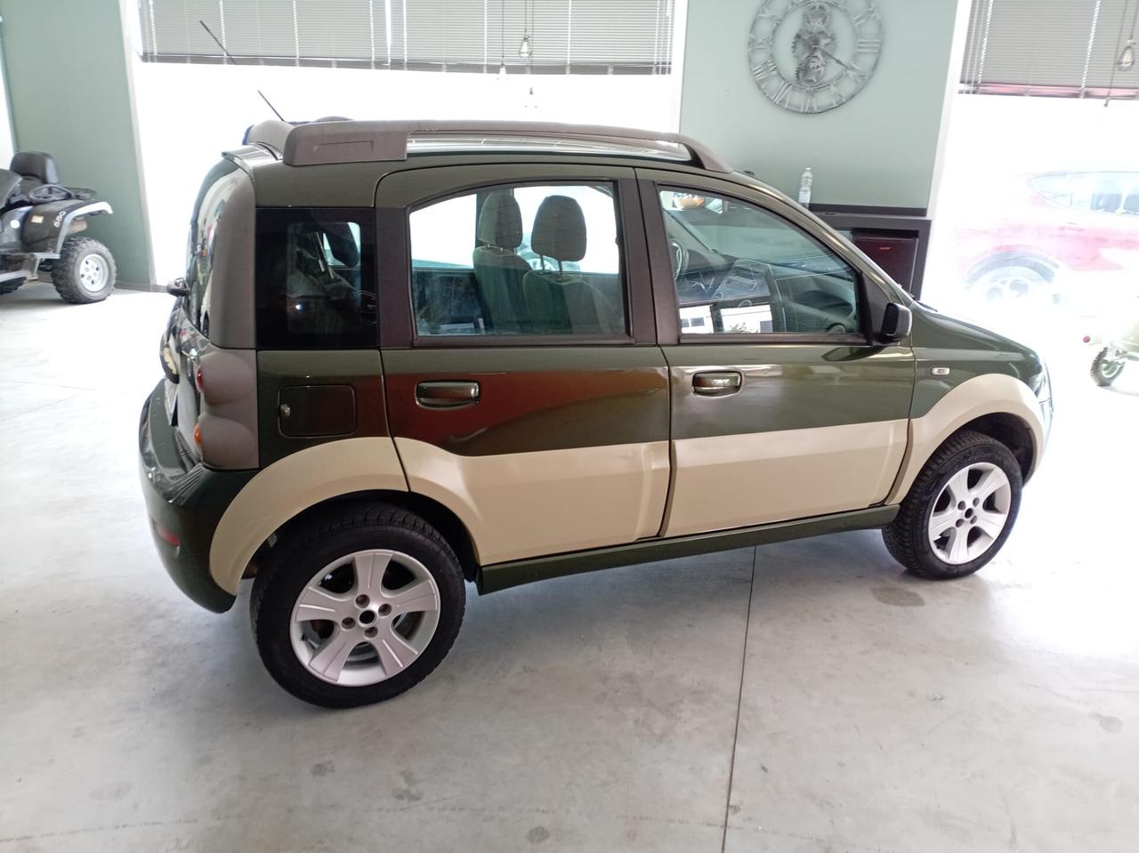 Fiat Panda 1.3 MJT 16V 4x4 Cross