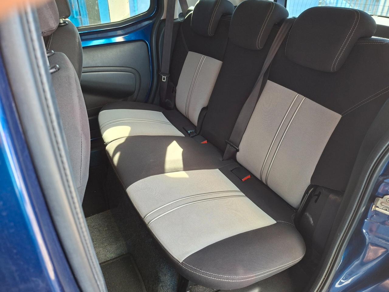 Fiat Qubo 1.3 MJT 75 CV - adatta Neopatentati
