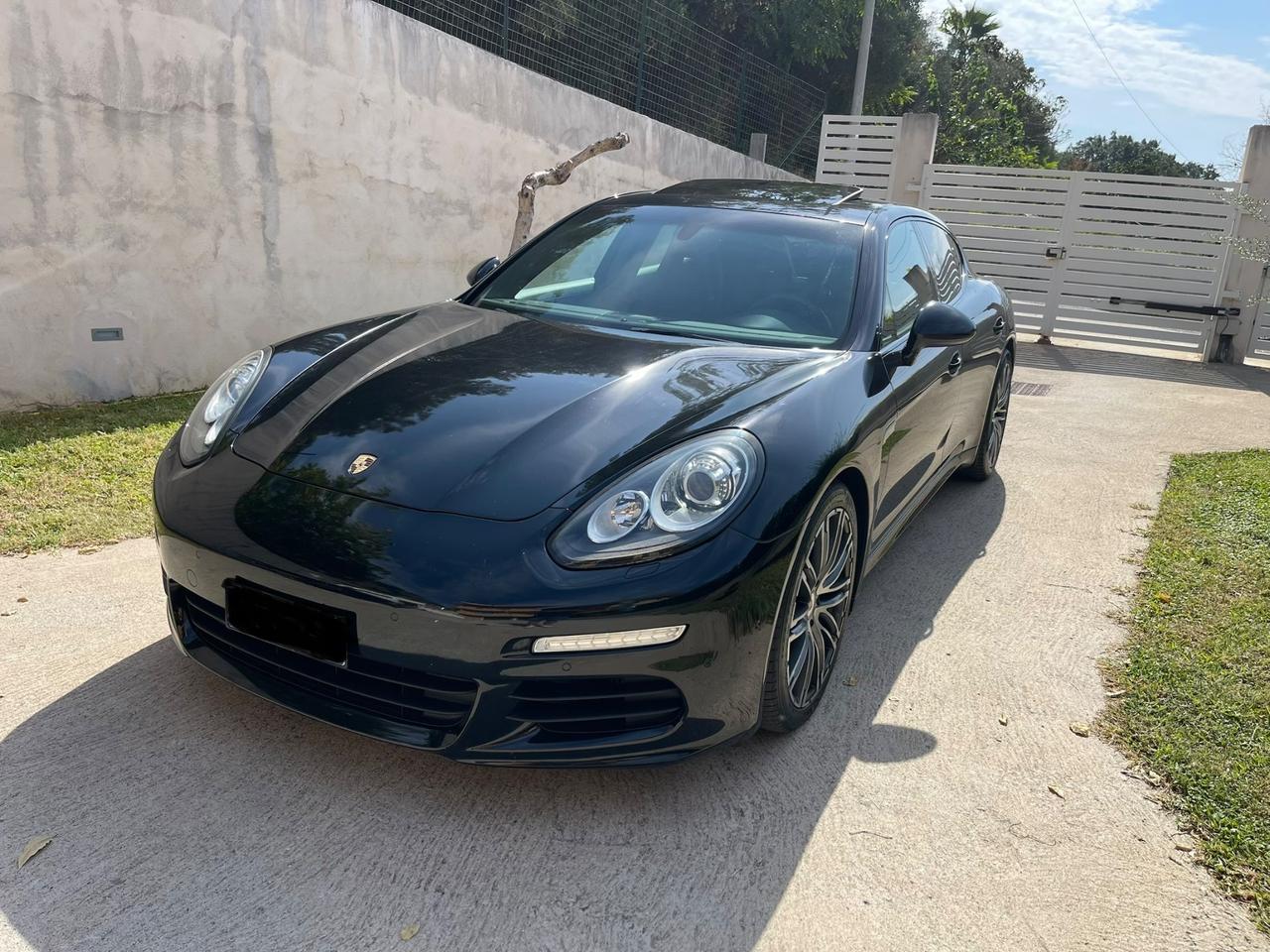 Porsche Panamera 4.0 4S Diesel (PERMUTA)