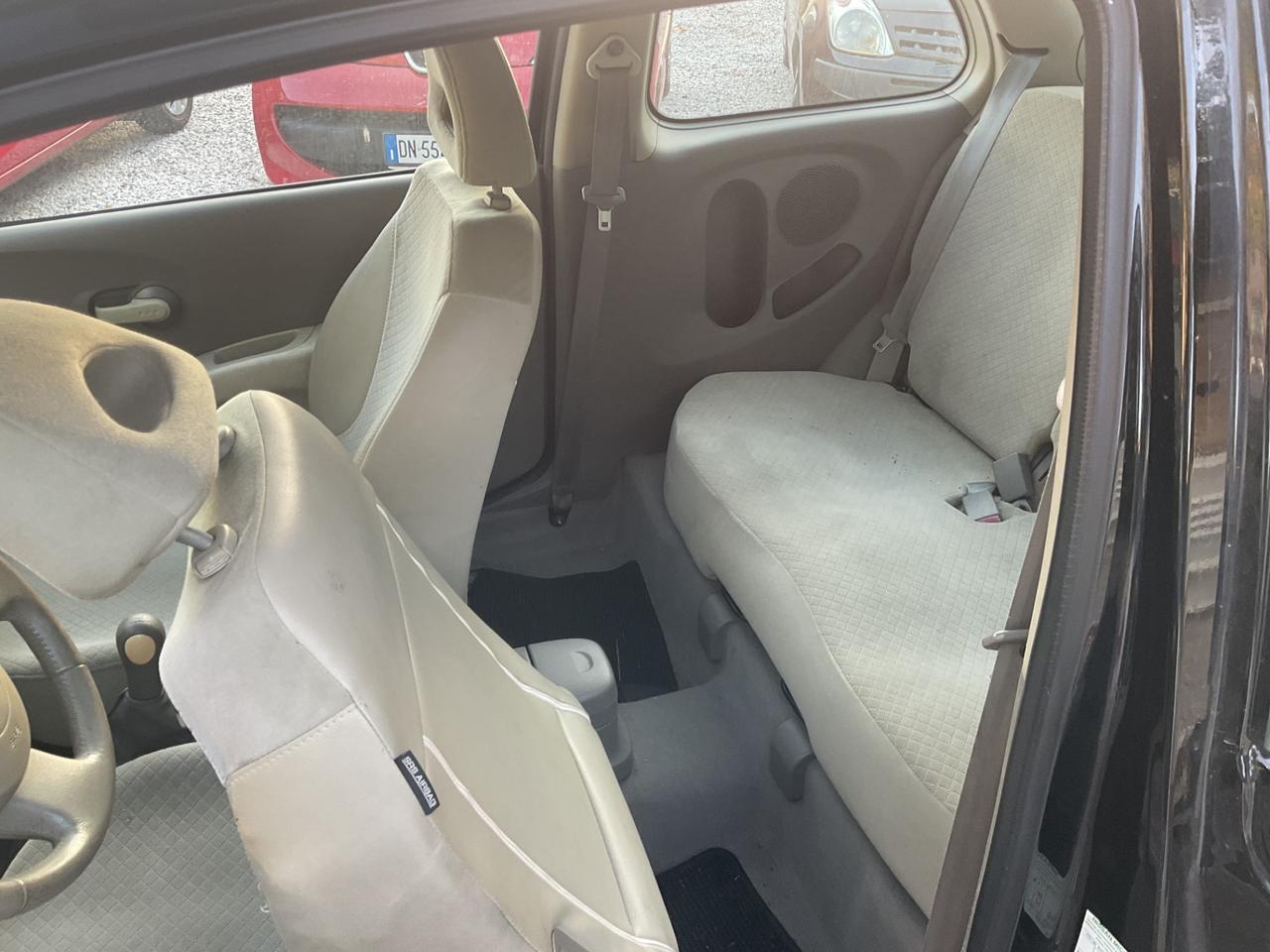 Nissan Micra 1.2 16V 3 porte Acenta