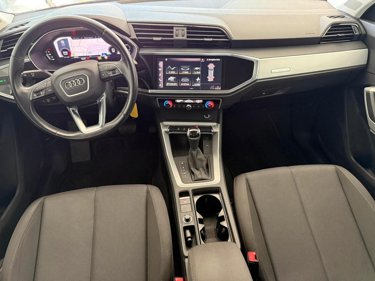 Audi Q3 35 TDI S tronic Business Advanced