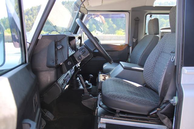 LAND ROVER Defender 90 2.5Td5 SE 6 POSTI-CLIMA-GANCIO