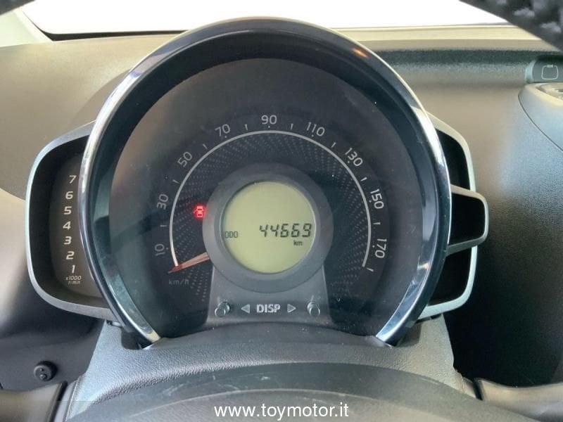 Toyota Aygo 2ª serie Connect 1.0 VVT-i 72 CV 5 porte x-play