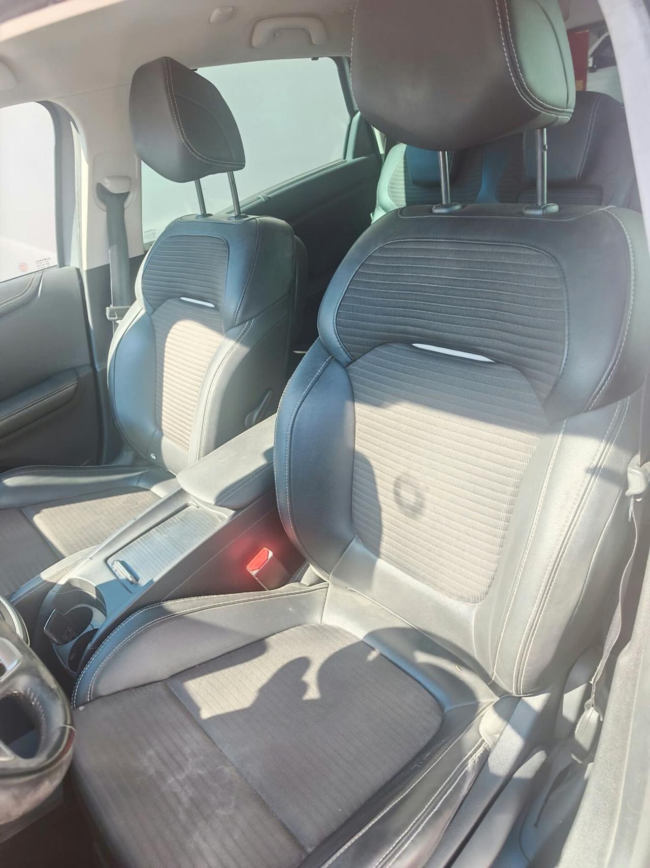 Renault Scenic Scénic dCi 8V 110 CV EDC Energy Intens