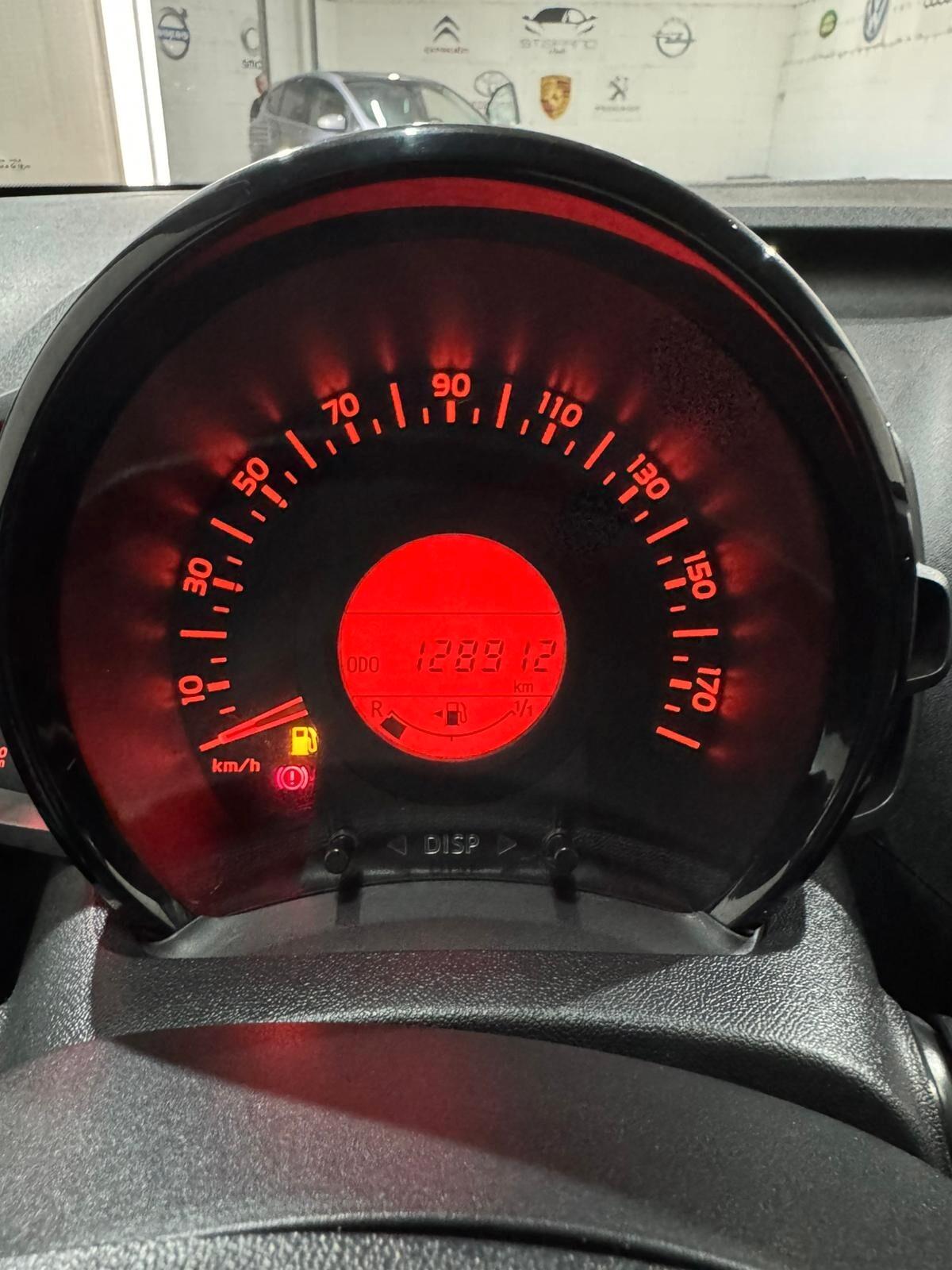 Peugeot 108 VTi 68 5 porte Allure TOP!