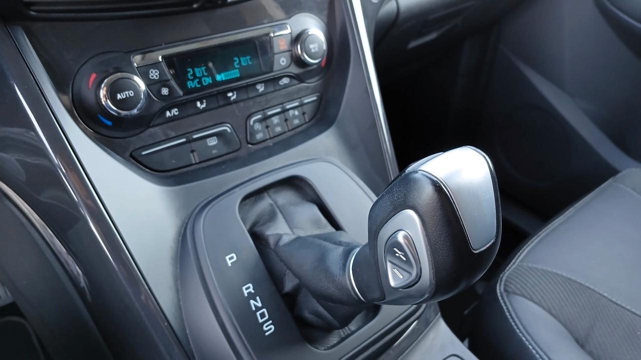 Ford Kuga 2.0 TDCI 150 CV S&S 4WD Titanium