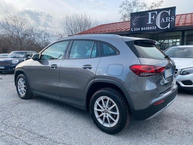 MERCEDES BENZ GLA 200 D AUTOMATIC BUSINESS EXTRA - 12 MESI GARANZIA - IVA ESPOSTA
