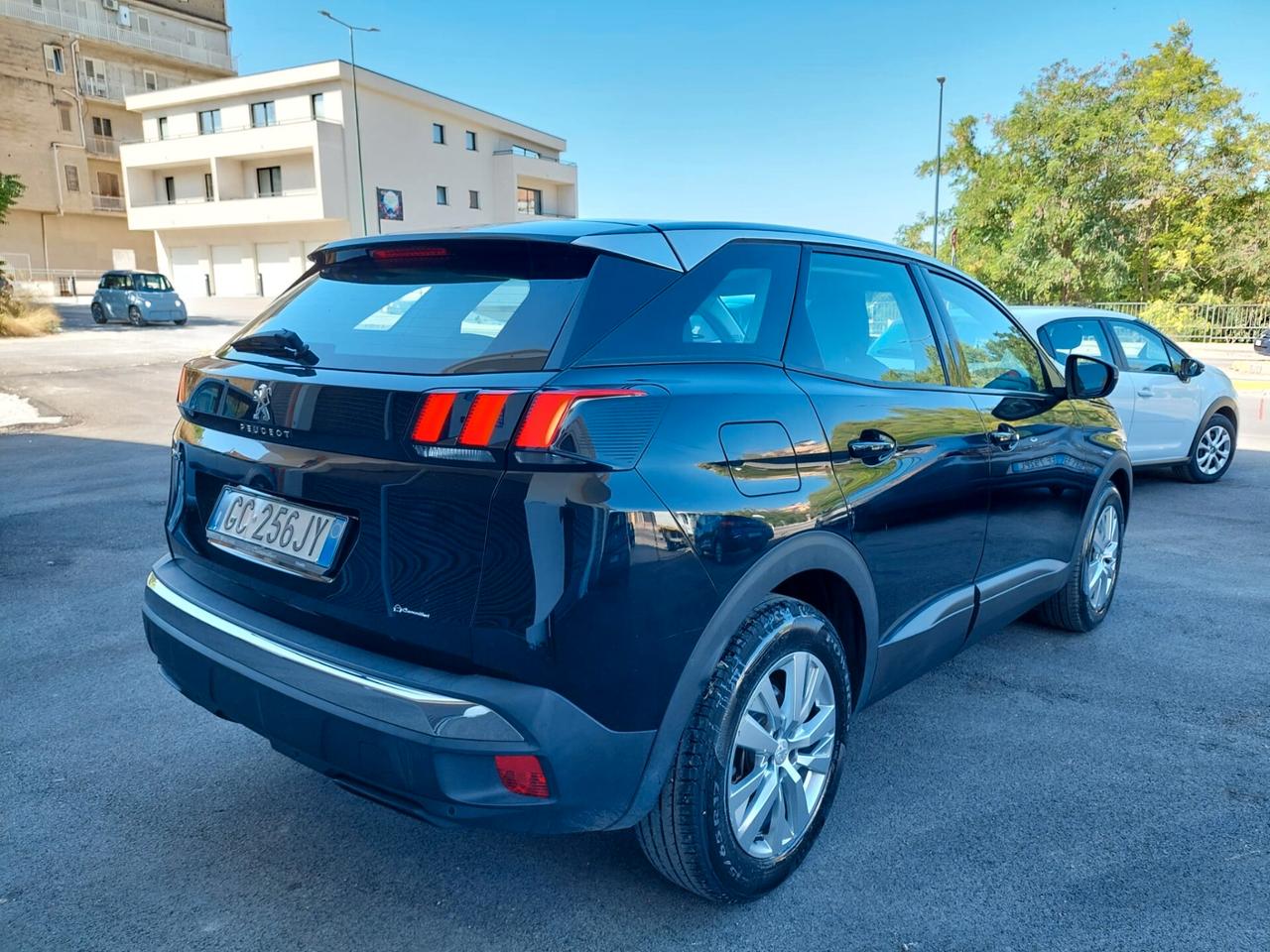 Peugeot 3008 BlueHDi 130 S&S Business