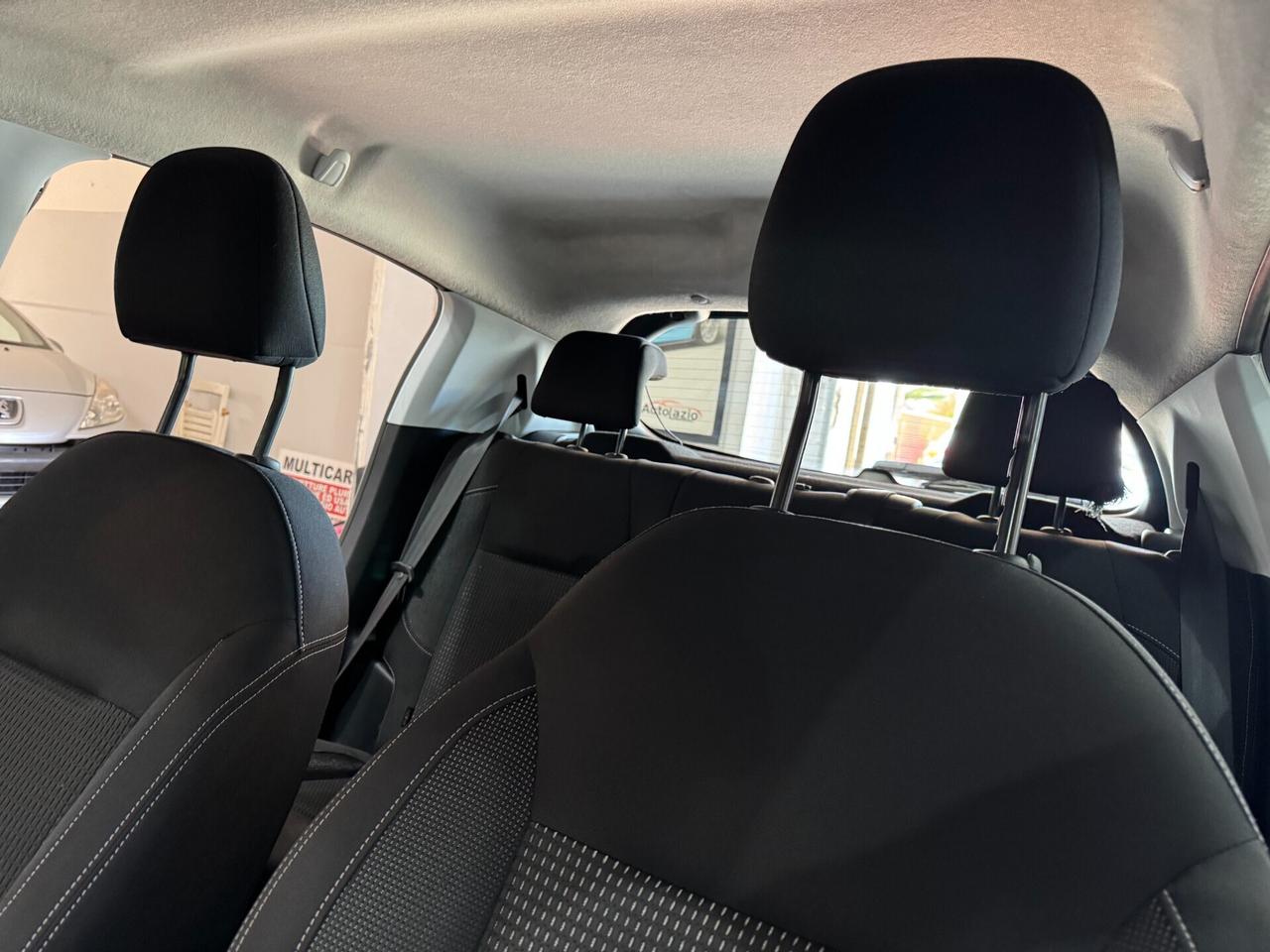 Peugeot 208 PureTech GPL 82 cv Allure NAVIGATORE-R