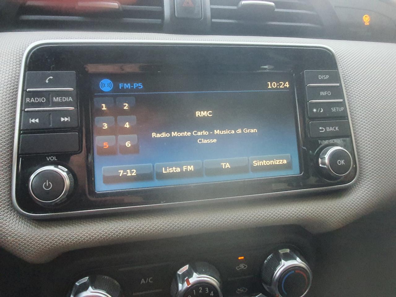 Nissan Micra 0.9 IG-T 12V 5 porte Tekna NEOPATENTATI