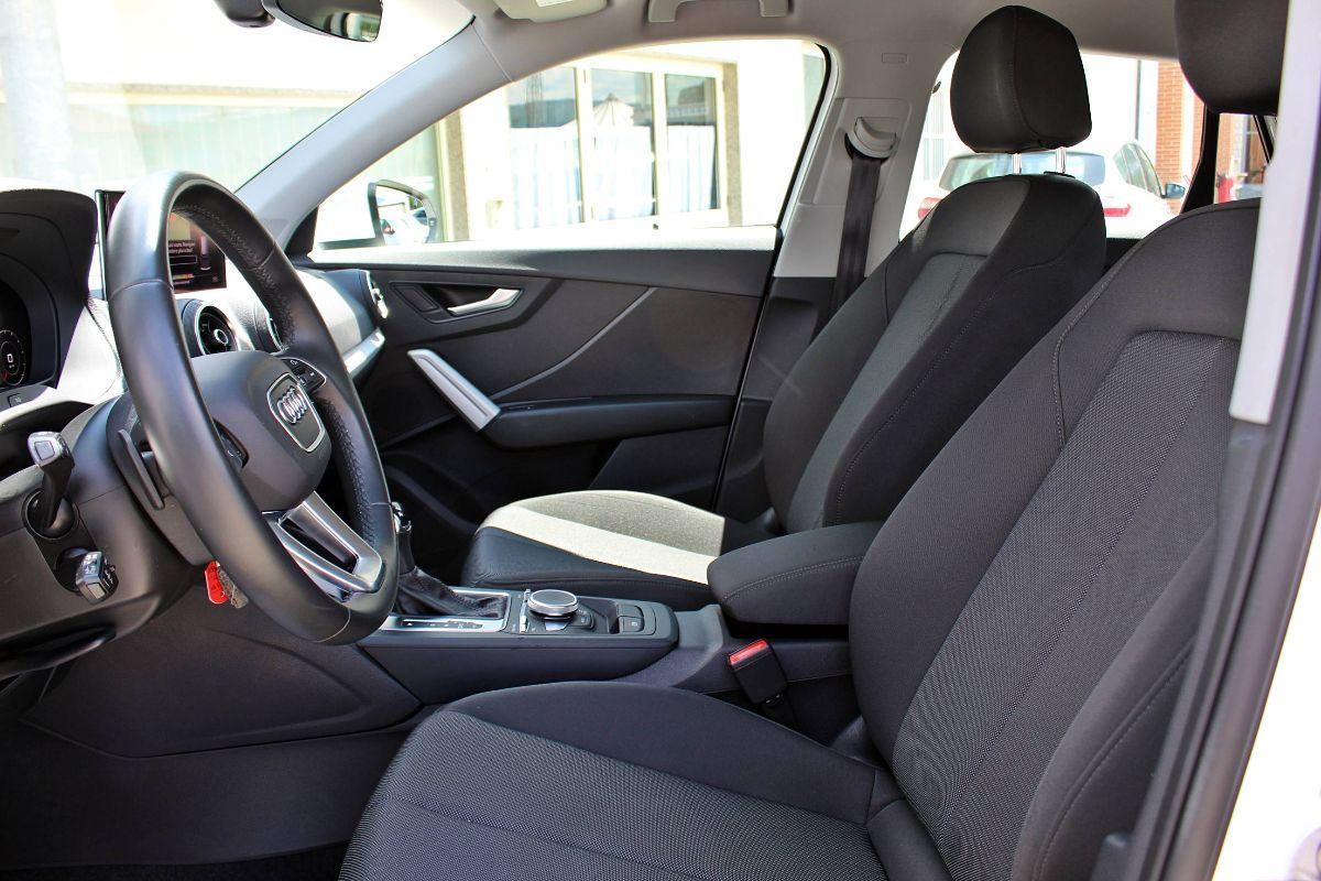 AUDI - Q2 - 35 TDI quattro S tronic Business