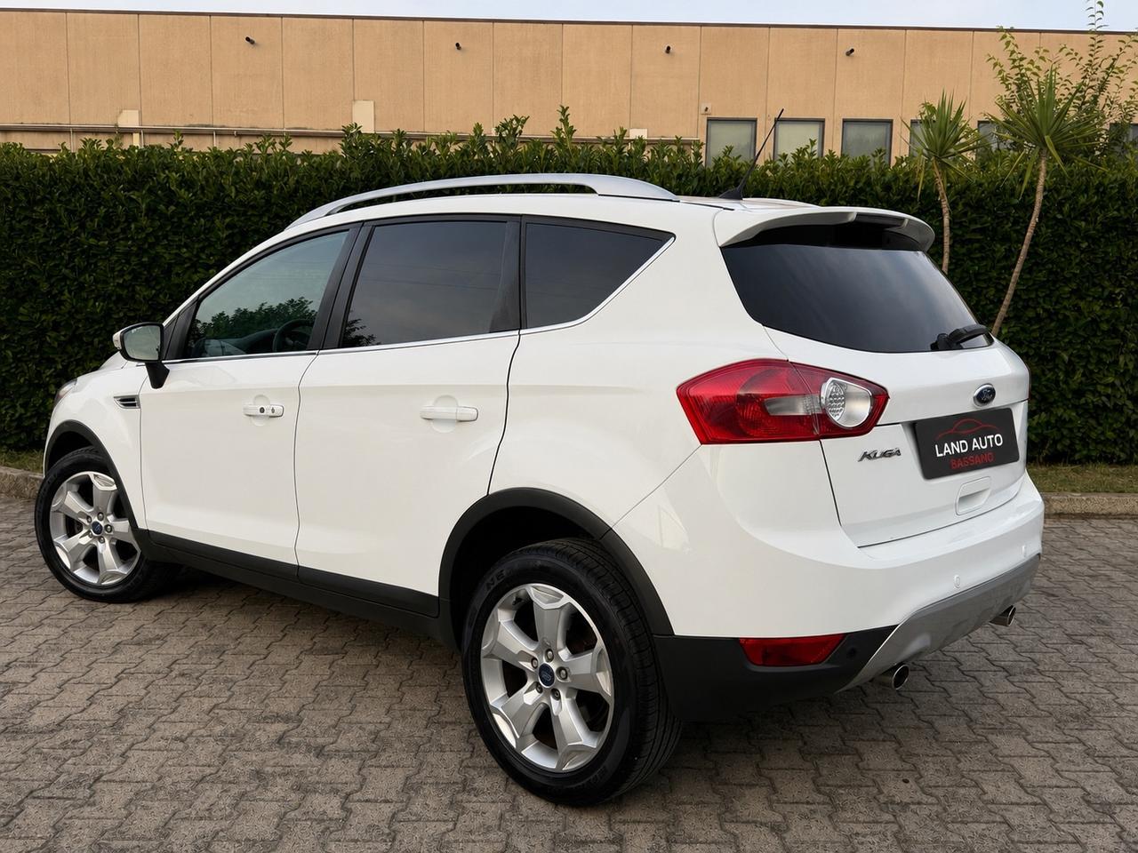 Ford Kuga 2.0 TDCi 163 CV 4WD Titanium