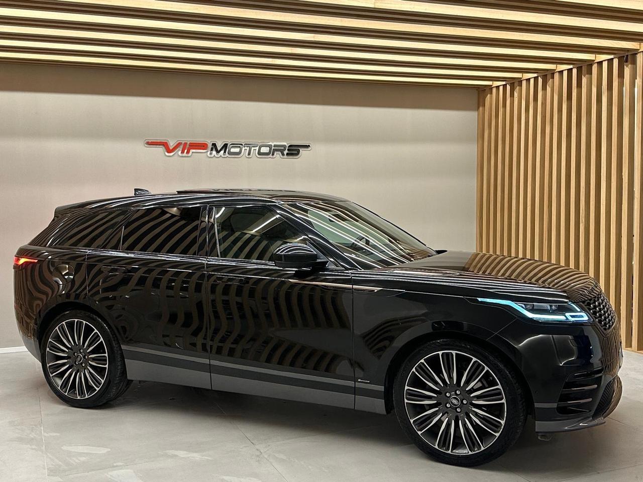 Land Rover Range Rover Velar 3.0 300CV R-DYNAMIC MY2020 ONLY FOR EXPORT