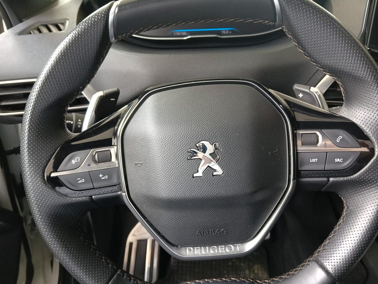 Peugeot 3008 BlueHDi 130 S&S EAT8 GT TETTO