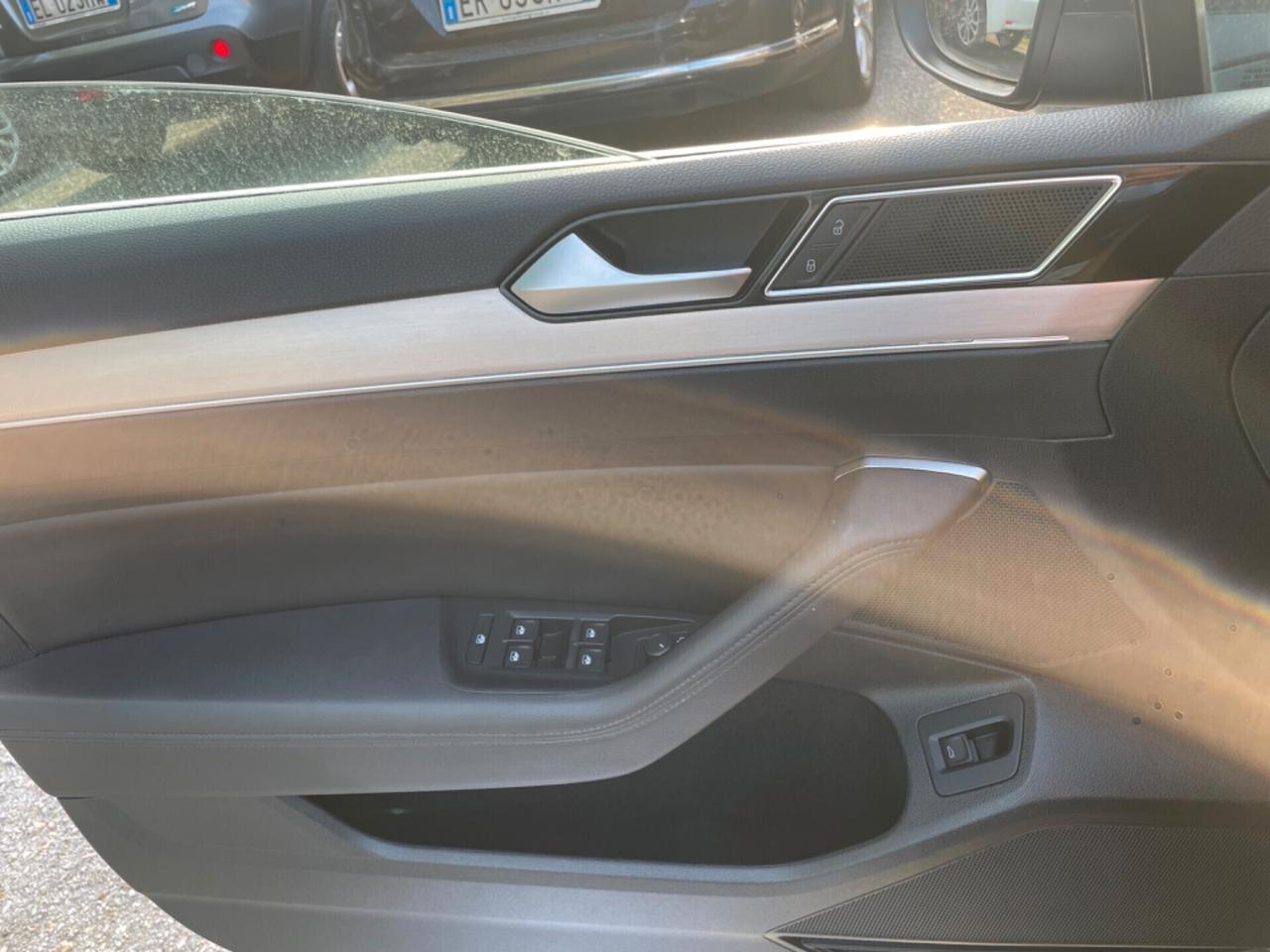 Volkswagen Passat 2.0 TDI Cambio Automatico