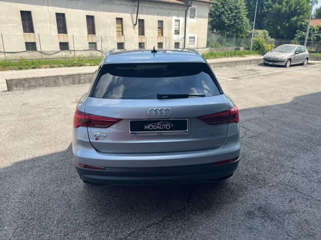 AUDI Q3 35 TDI S tronic Business Advanced