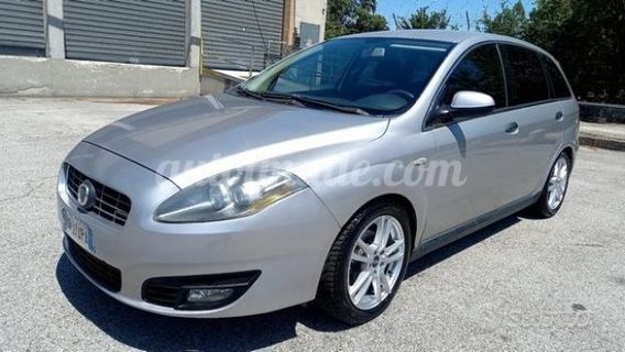 FIAT Croma 1.9 Multijet 16V Emotion