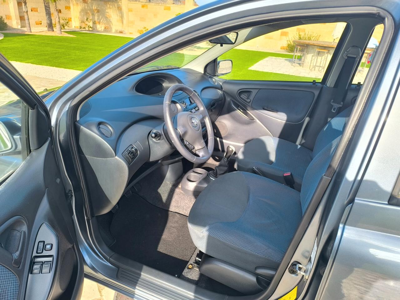 Toyota Yaris 1.0 5 porte perfetta