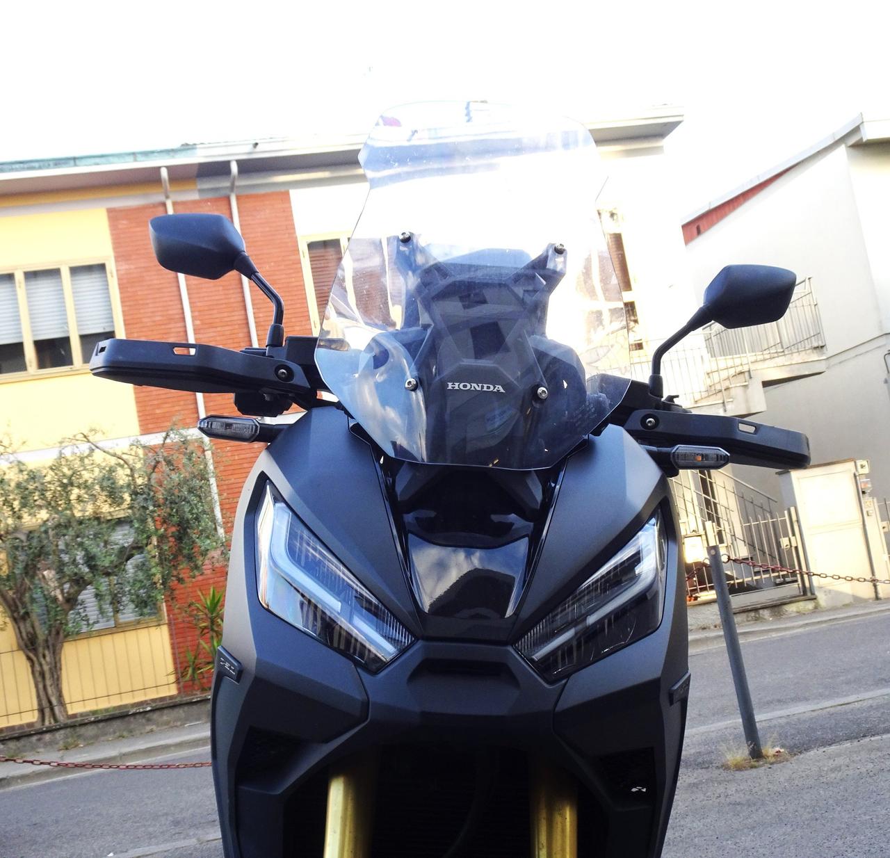 Honda X-ADV 750CC