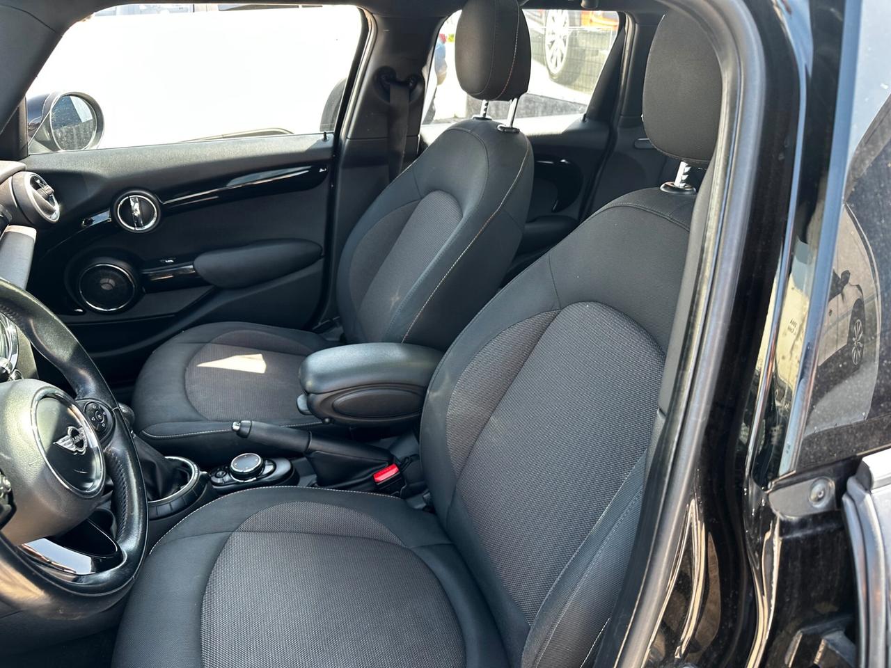 Mini 1.5 Cooper D Hype