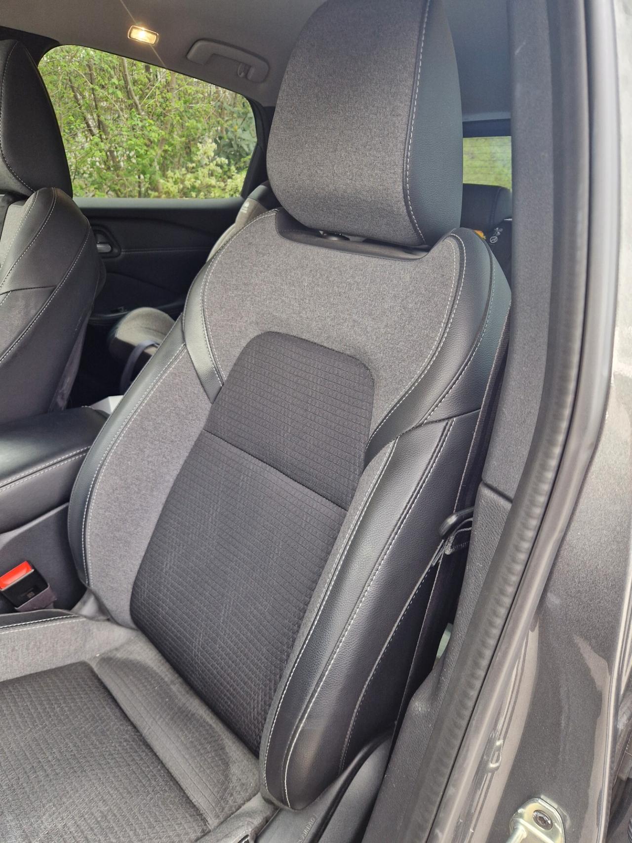 Nissan Qashqai Ibrida 140CV - Garanzia 24 Mesi