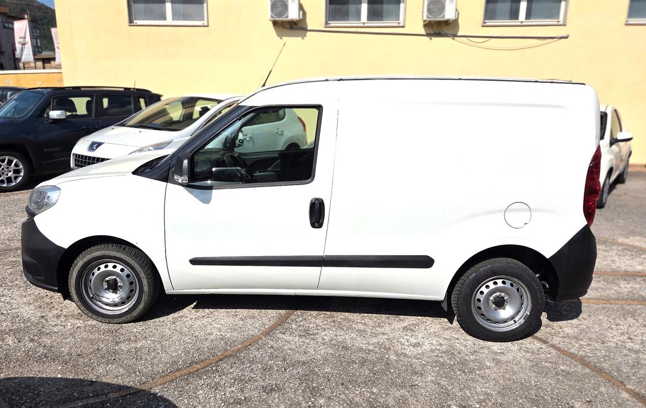 Doblò 1.6 MJT 105CV FURGONE IVA COMPRESA GARANZIA