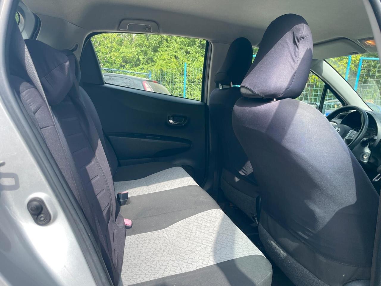 Toyota Yaris 1.4 D-4D 5 porte Lounge