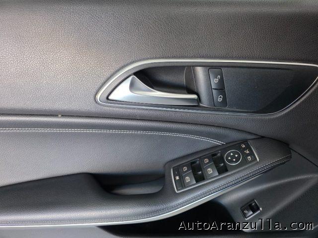 MERCEDES-BENZ CLA 200 d S.W. Business Navi