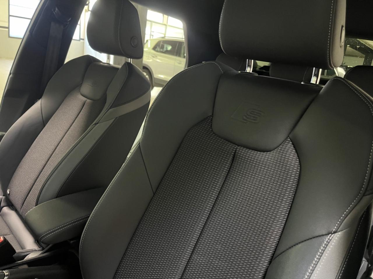 Audi A1 citycarver 30 TFSI S tronic S Line edition
