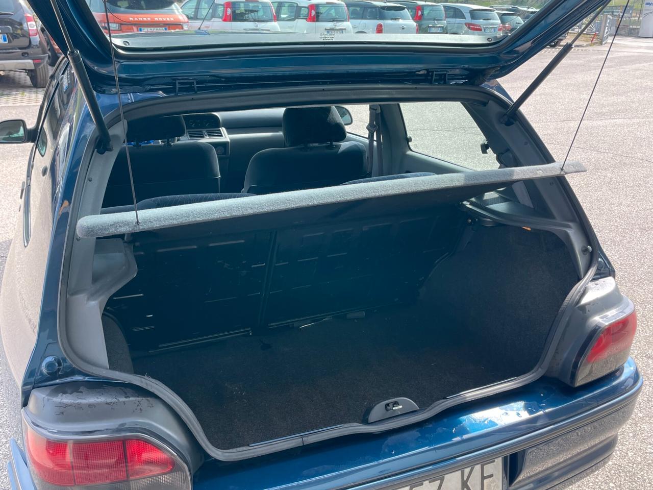 Renault Clio 1.8i 16V cat "ASI"