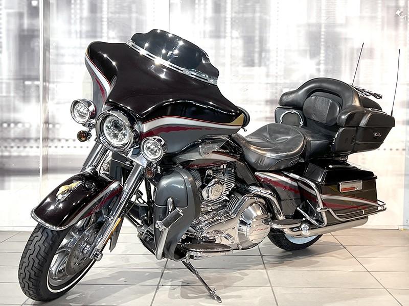 Harley Davidson Electra Glide Ultra Classic Cvo 1690