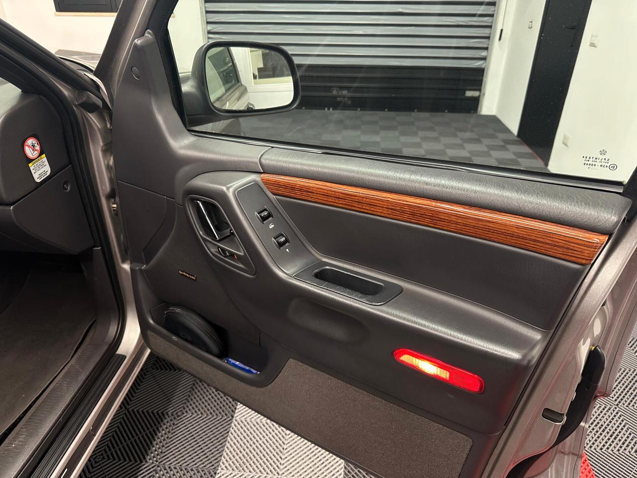 Jeep Grand Cherokee Grand Cherokee 4.7 V8 cat Limited