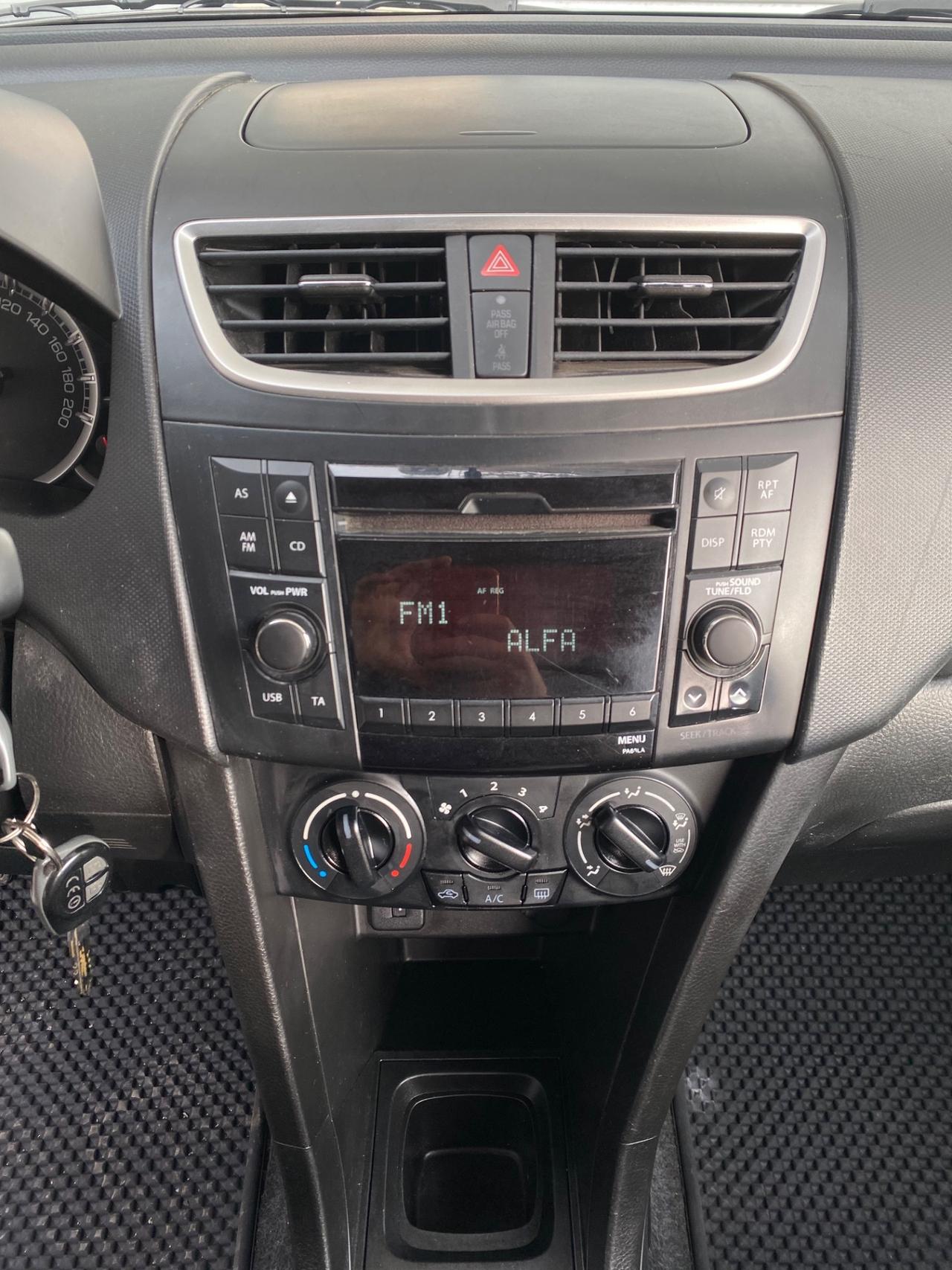 Suzuki Swift 1.3 DDiS 75cv 5 porte B-Easy