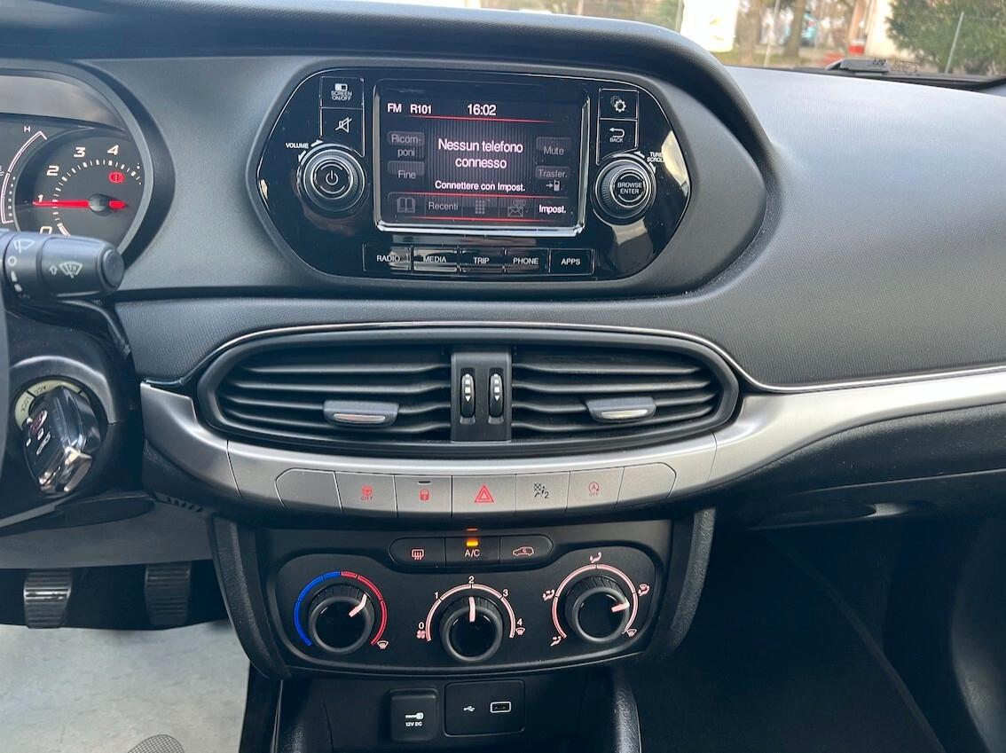 Fiat Tipo 5p 1.4 Street 95cv - NEOPATENTATI - CONTO VENDITA