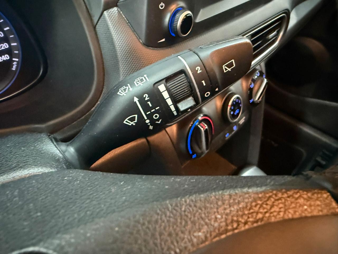 NUOVA HYUNDAI KONA 1.0 BENZ 120CV T3 XPOSSIBLE 2WD