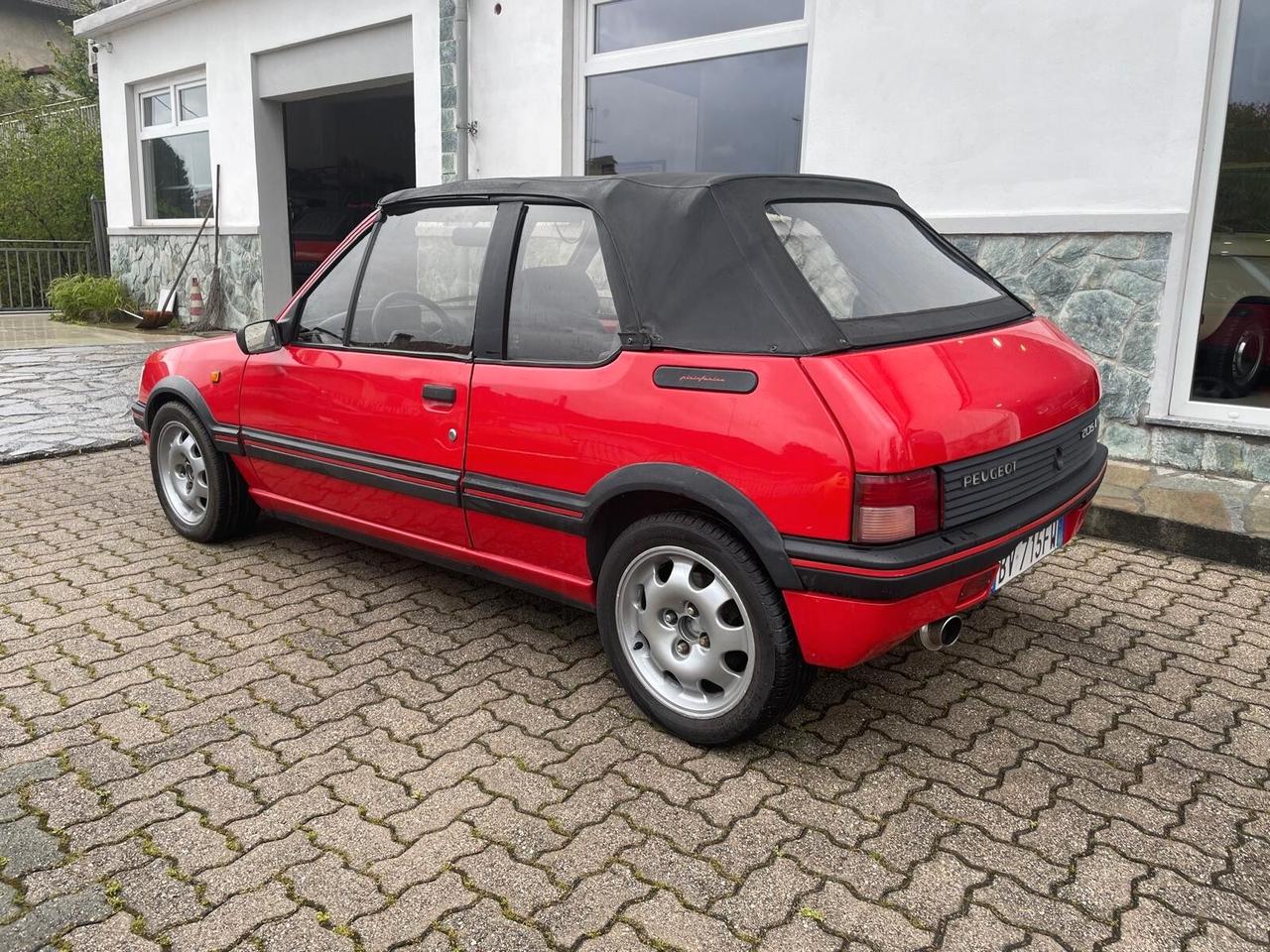 Peugeot 205 1.9 CTI