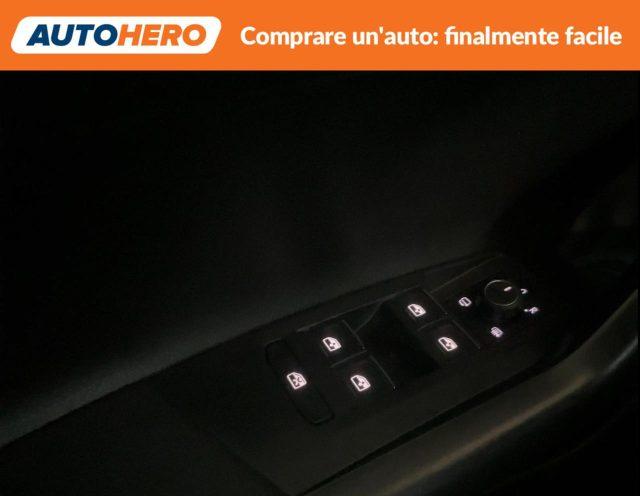VOLKSWAGEN Polo 1.0 TSI R-Line