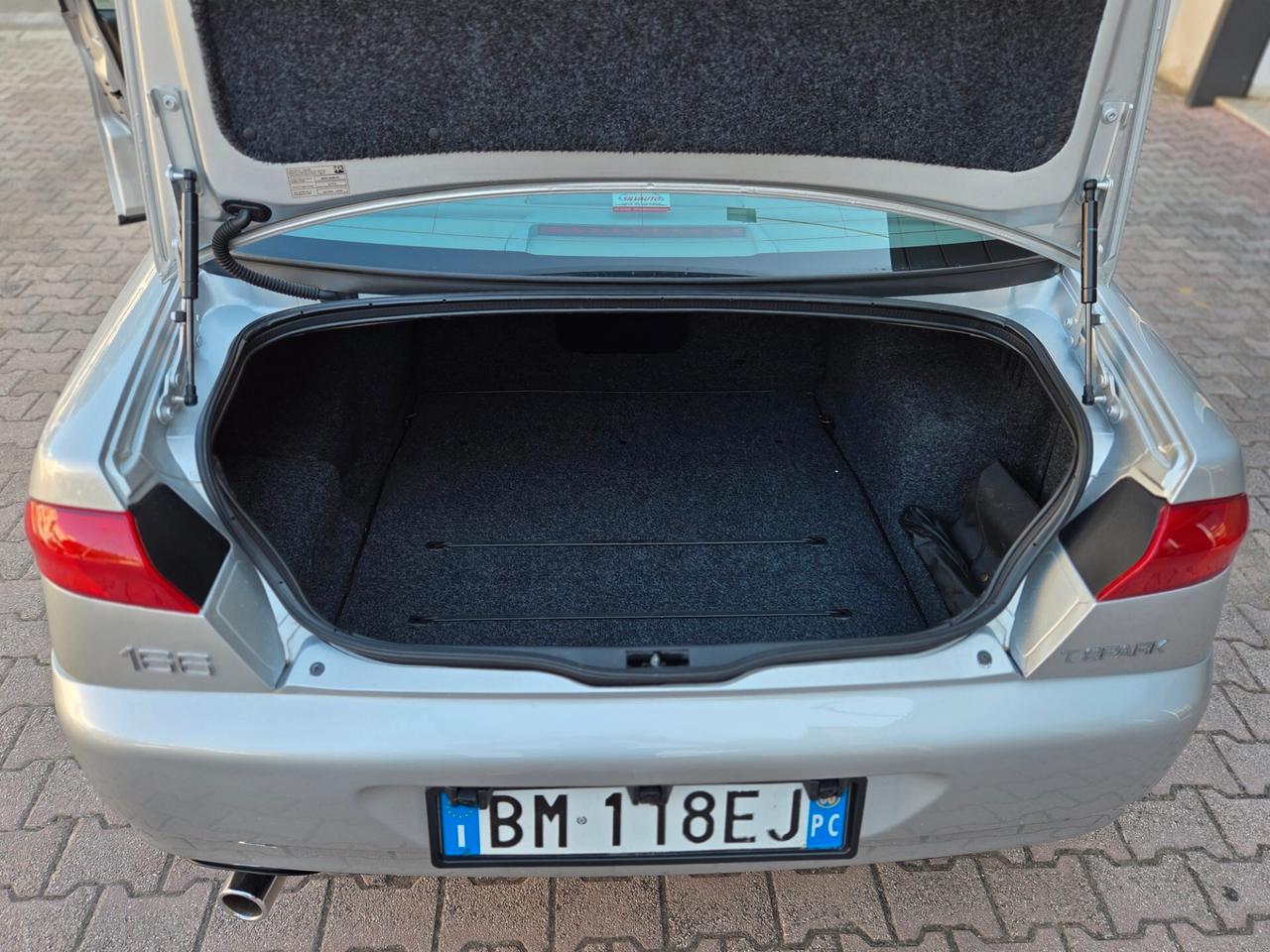 Alfa Romeo 166 2.0i 16V Twin Spark cat
