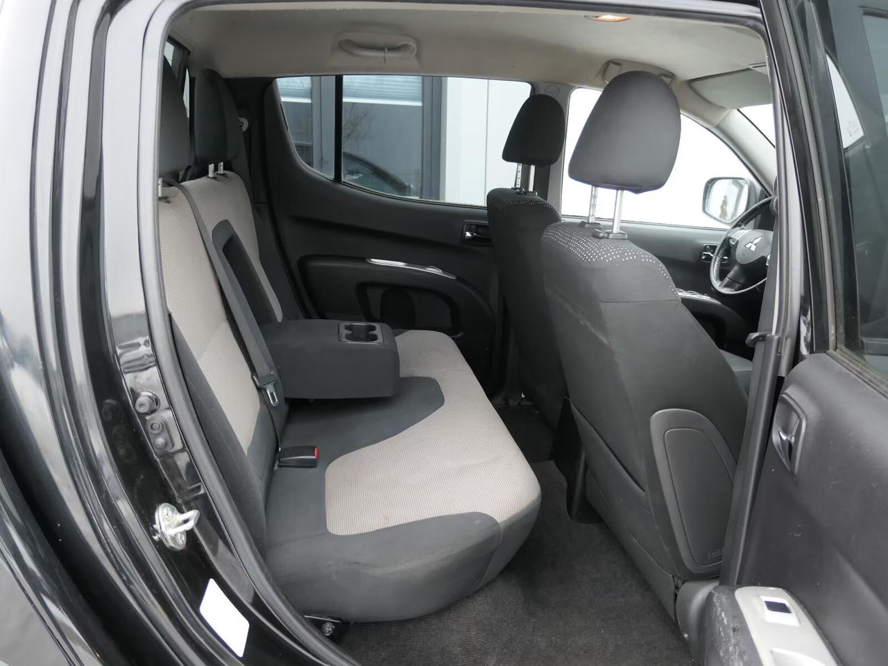 Mitsubishi L200 2.5 DI-D/178CV DC Intense Plus DPF