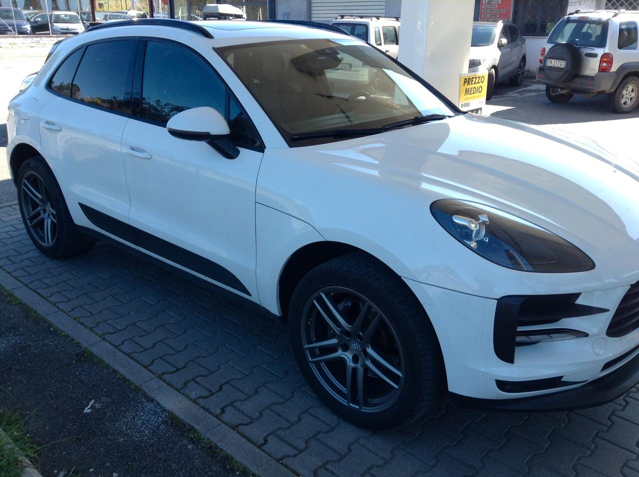 Porsche Macan 2.0 SPETTACOLARE PORSCHE MACAN, TAGLIANDI PORSCHE, TETTO, SEDILI ELETTRICI CON MEMORY, CERCHIO 20!!