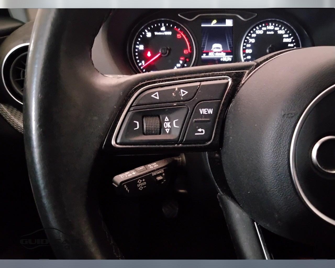 AUDI Q2 I 2021 - Q2 30 2.0 tdi Admired