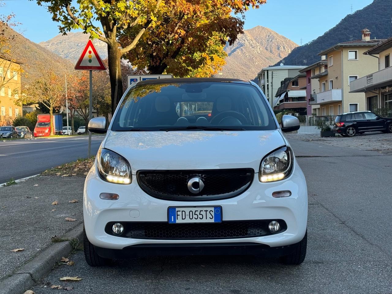 Smart ForFour 70 1.0 - 5 PORTE - NEOPATENTATI - TETTO PANORAMICO