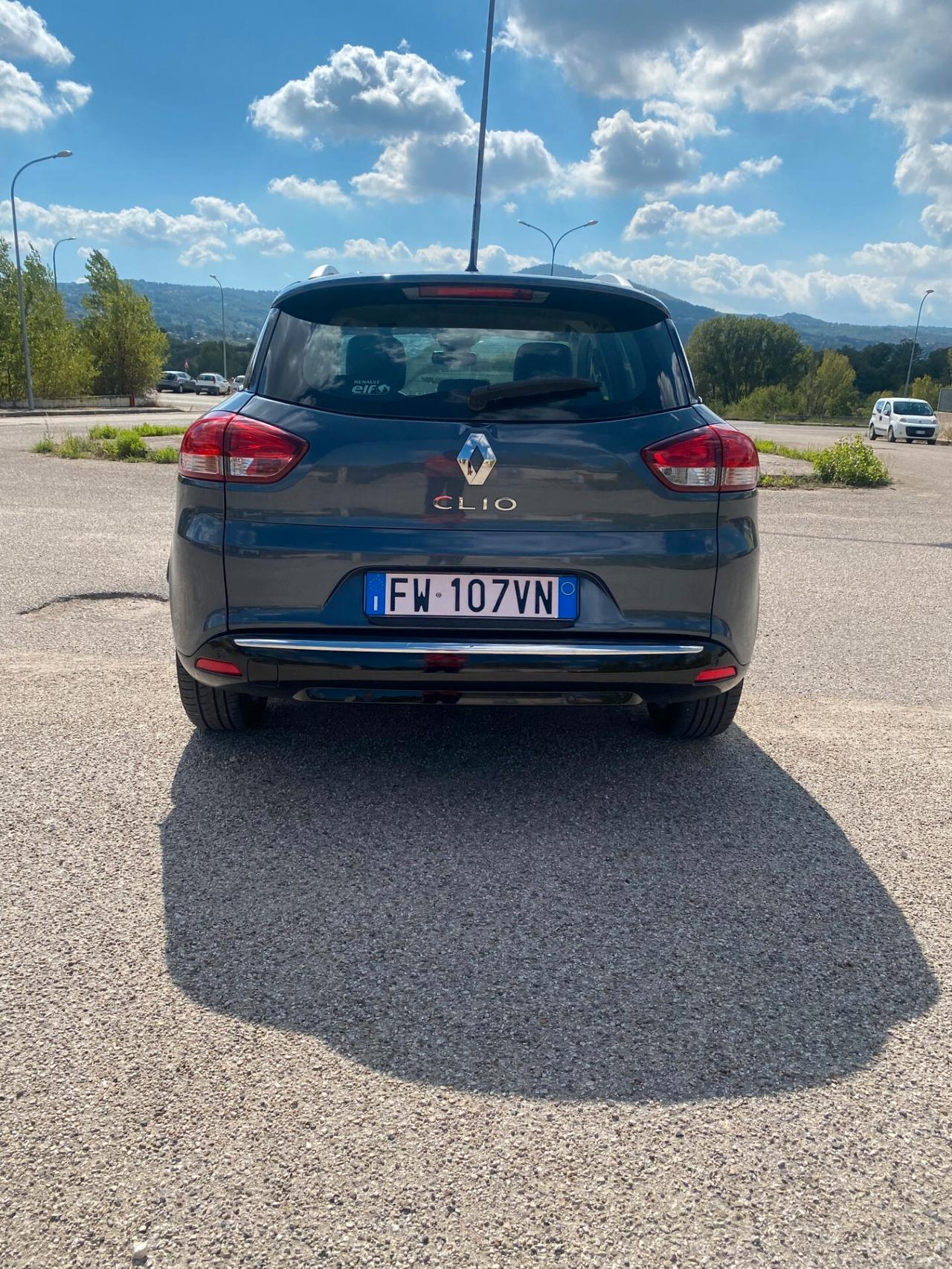 Renault Clio Sporter dCi 8V 75 CV Moschino Zen