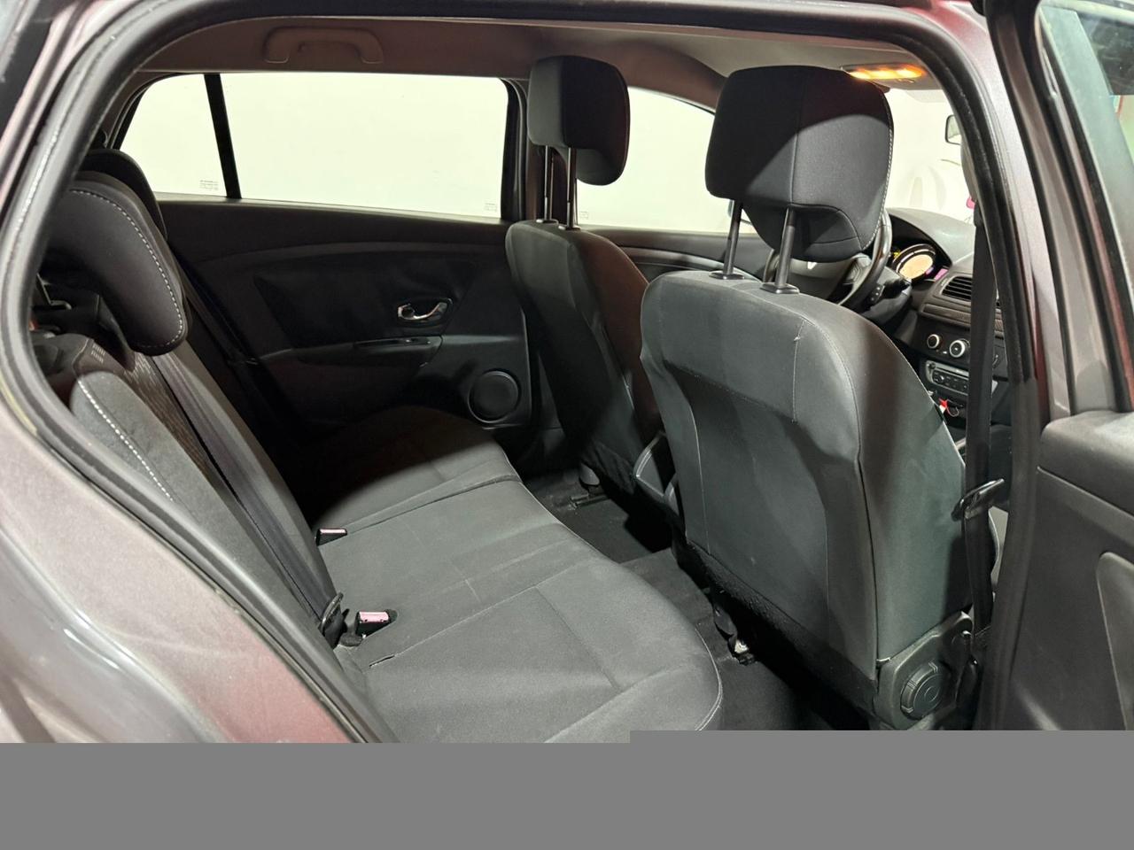 RENAULT Mégane 1.5 dCi 110 CV SporTour Live