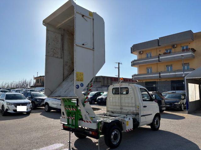 PIAGGIO PORTER NP6 GPL Vasca Rifiuti Ribaltabile Compatta