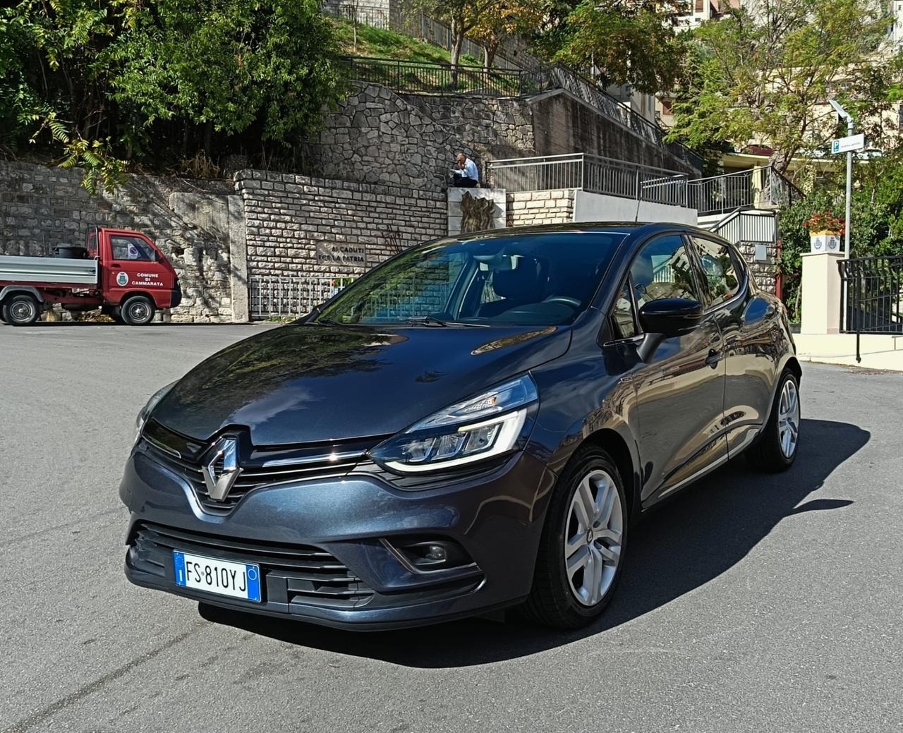 Renault Clio dCi 8V 75 CV 5 porte Duel2